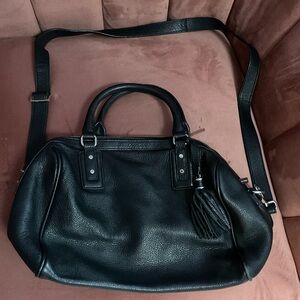 Original Danier buttery soft pebbled leather purse